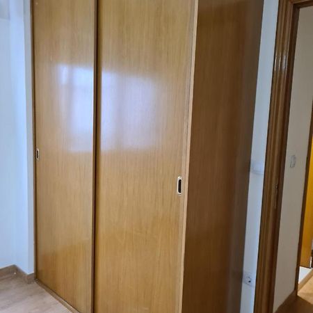 ולנסיה Habitacion Con Bano Privado- En Casa Familiar Beatriz מראה חיצוני תמונה