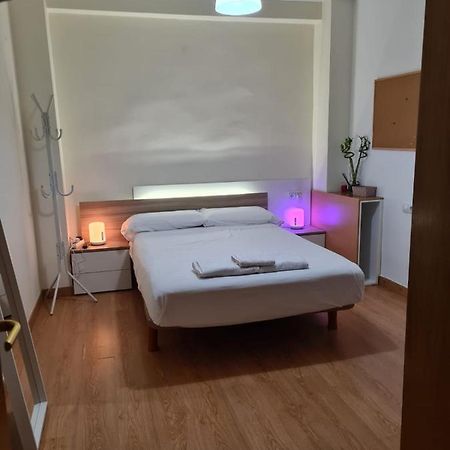 ולנסיה Habitacion Con Bano Privado- En Casa Familiar Beatriz מראה חיצוני תמונה